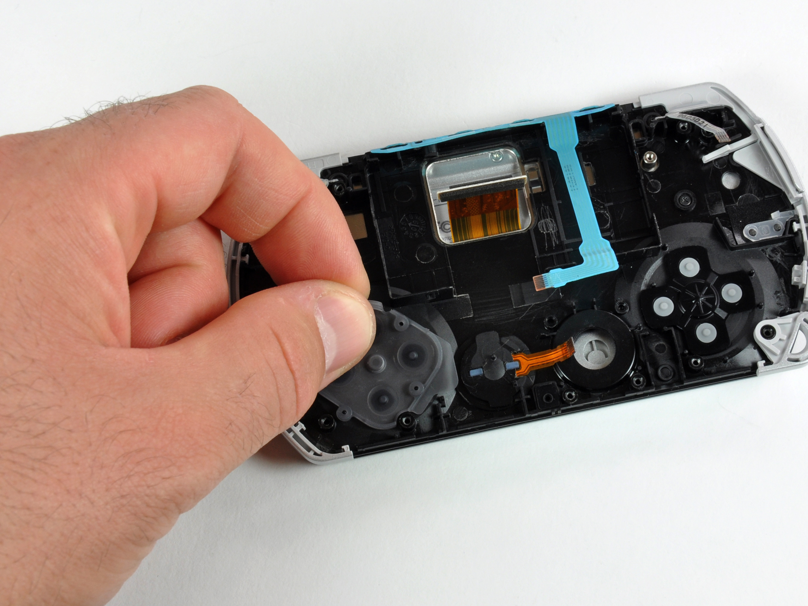 PSP Go Gamepad Buttons Replacement iFixit Repair Guide