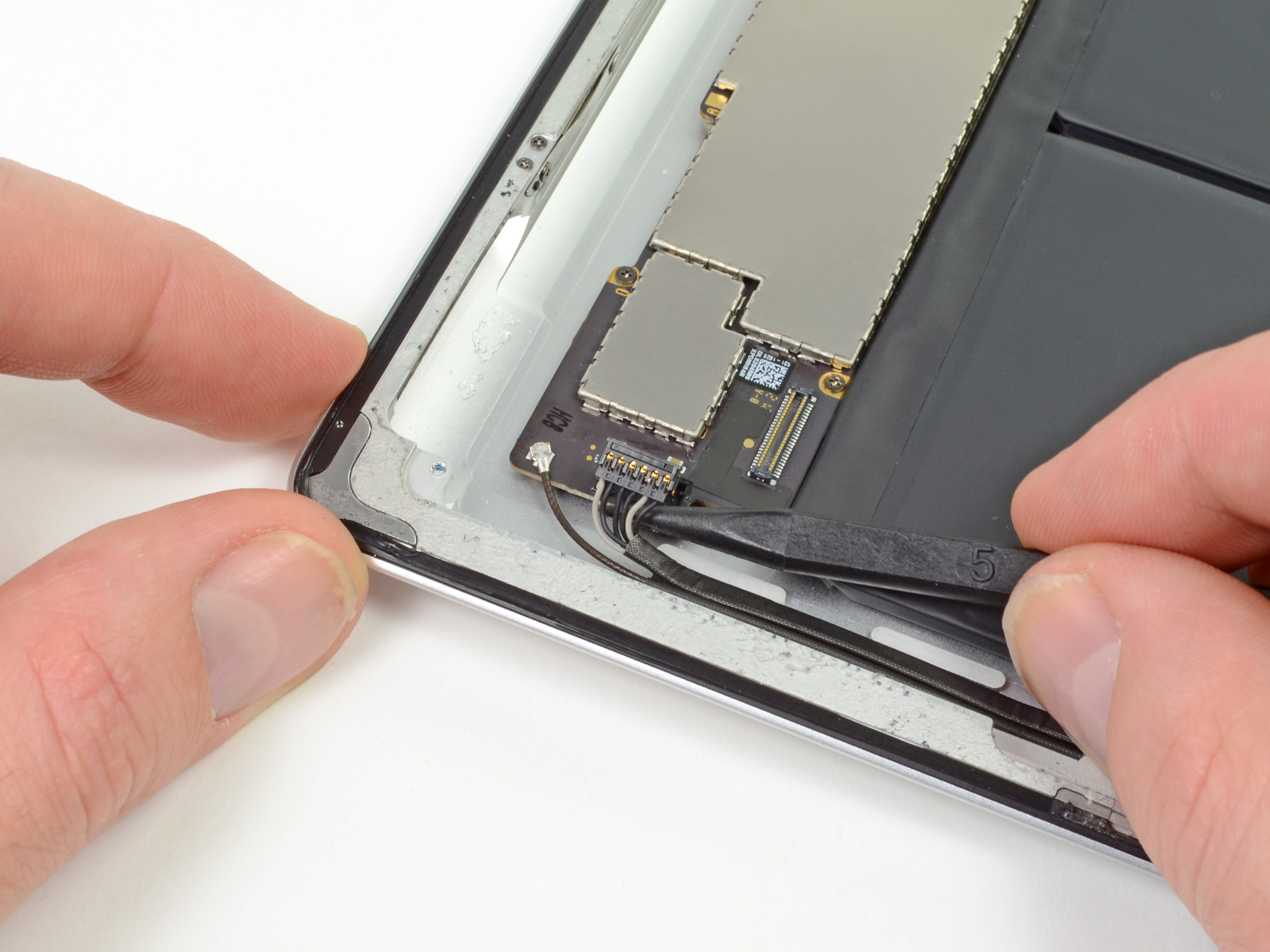 iPad 3 4G WiFi Antenna Replacement iFixit Repair Guide