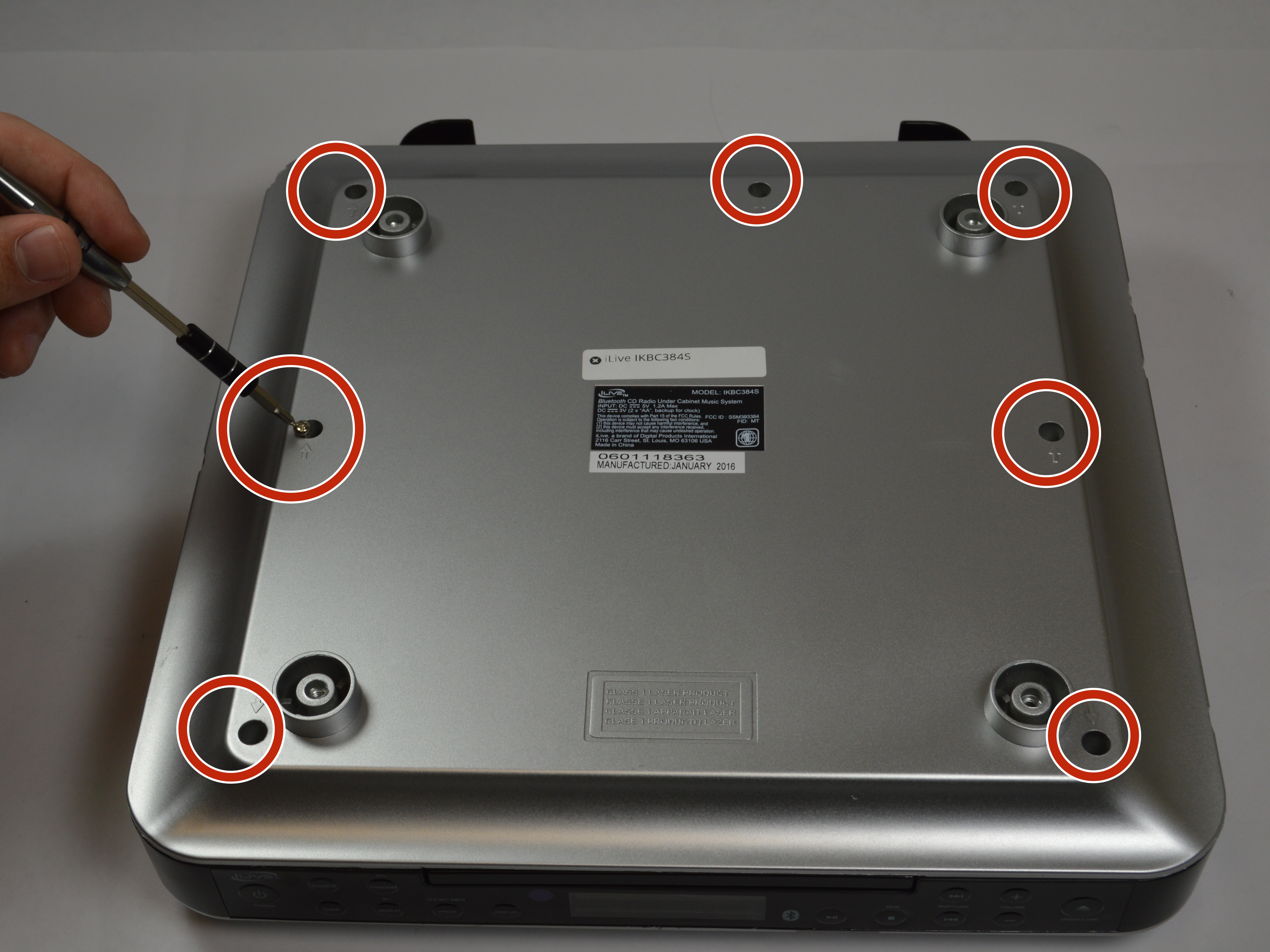 iLive IKBC384S Top Cover Replacement iFixit Repair Guide