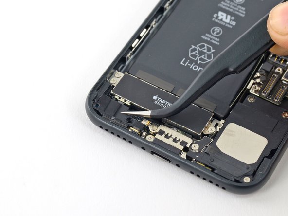 cVUtVN1XxJXfBb5v - iPhone 7 Batterij vervangen