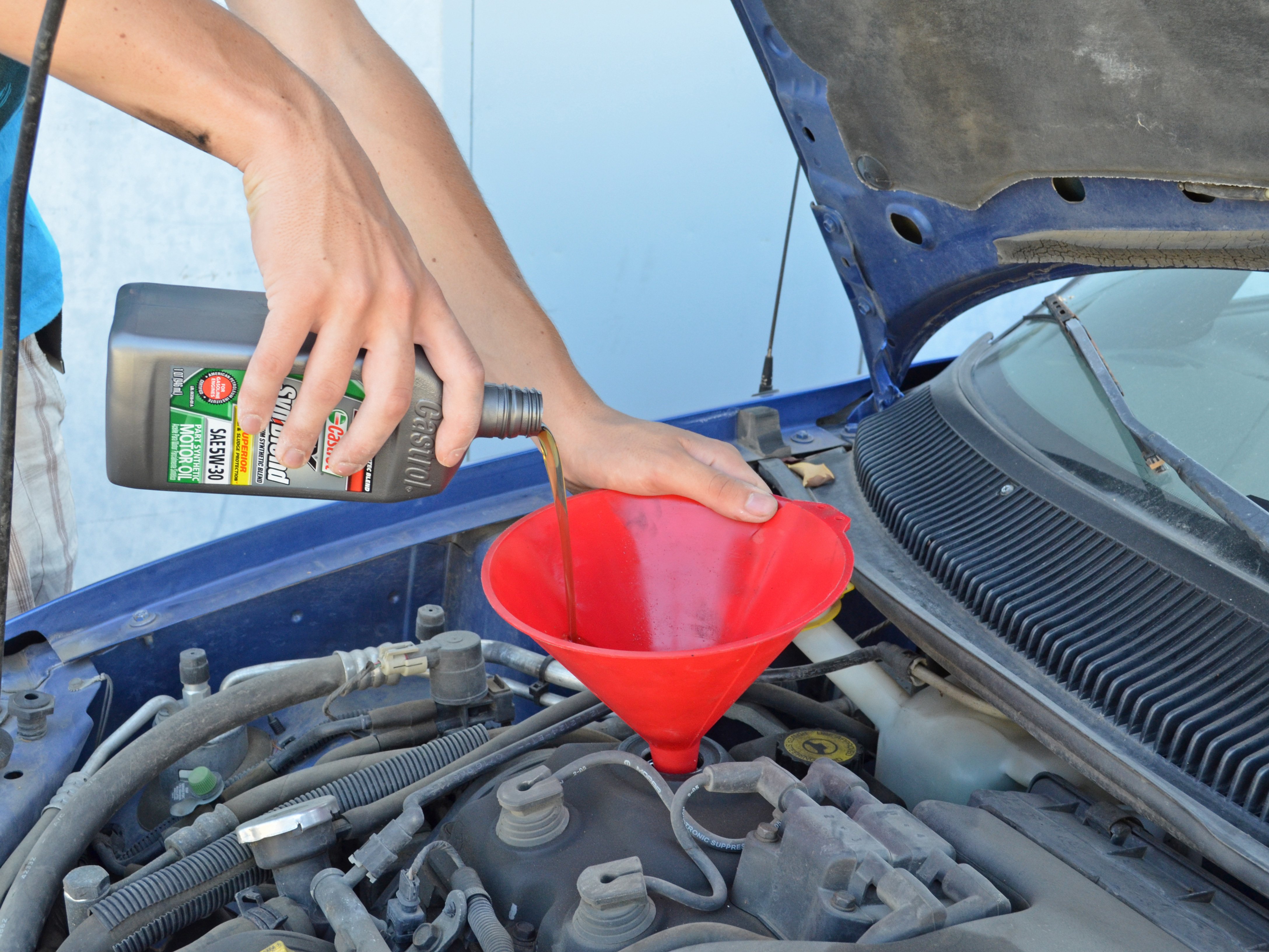 1995-1999 Dodge/Plymouth Neon Oil Change (SOHC) (1995, 1996, 1997, 1998,  1999) - iFixit Repair Guide