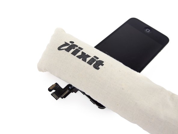 Image 1/1: Using an [product|IF145-198|iOpener] to soften the adhesive will help safely remove it. [guide|11677|Follow our iOpener instructions] to use it.