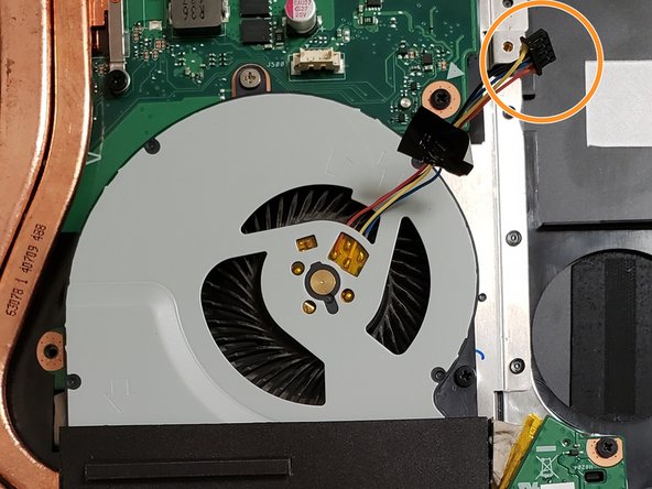 قطع سیم قرمز و زرد