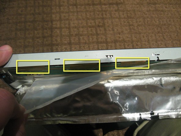 Image 3/3: There are a total of 8 flex cables along the top edge