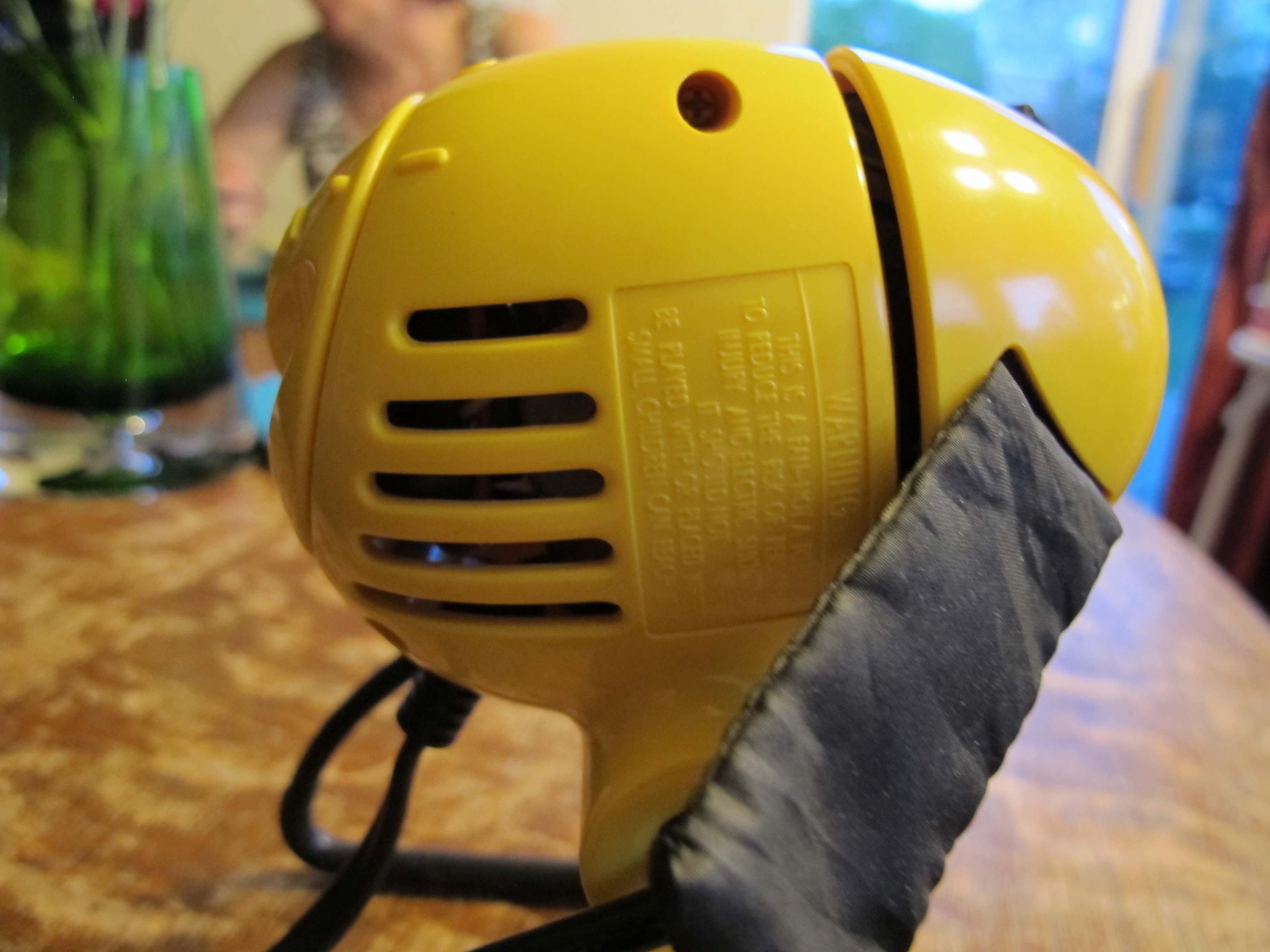 Vornado Zippi Fan Thermal cutout Replacement iFixit Repair Guide