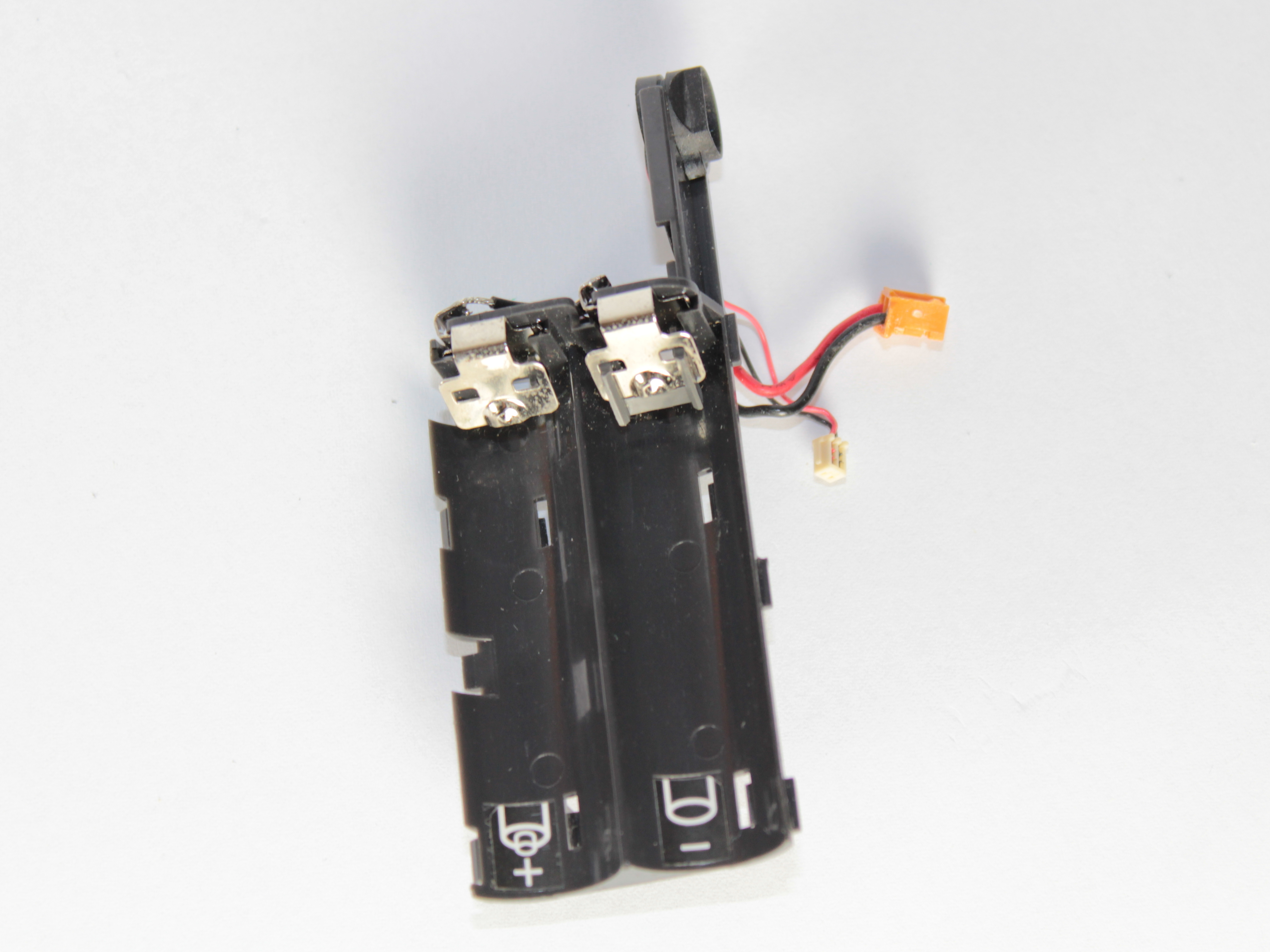 Fujifilm FinePix 4700 Zoom Battery Compartment Replacement iFixit