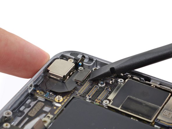 Image 1/3: Be sure to only pry on the connector '''not''' the socket itself or you can cause permanent damage to the logic board.