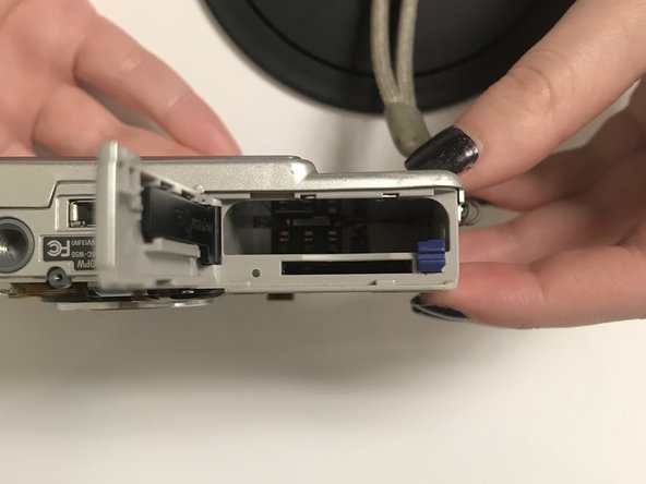 Sony Cyber-Shot DSC-W50 Battery Replacement Replacement - iFixit Repair ...
