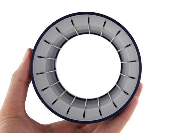 Image 2/3: Under the hood we see the real branding on this guy. Google has contracted with TP-Link for the first iteration of the OnHub.