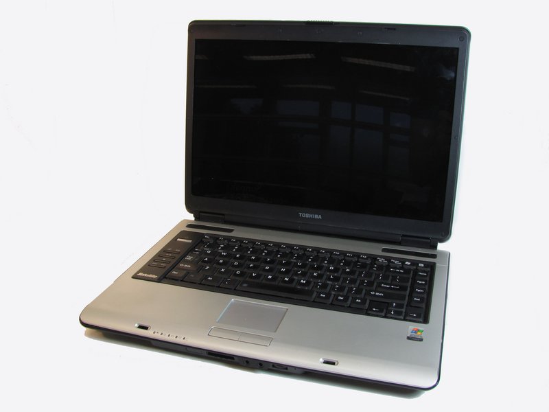 Toshiba Satellite A105S4284  iFixit