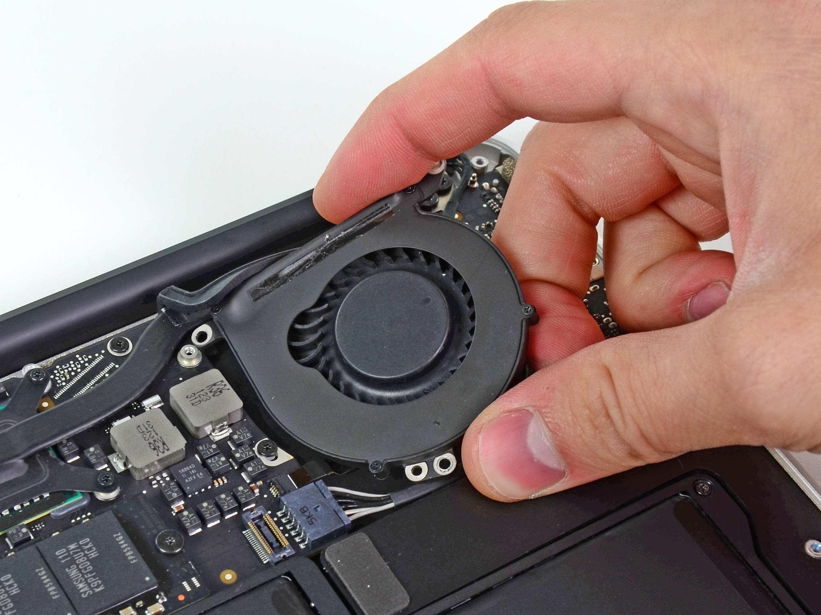MacBook Air 13" Mid 2011 Fan Replacement iFixit Repair Guide
