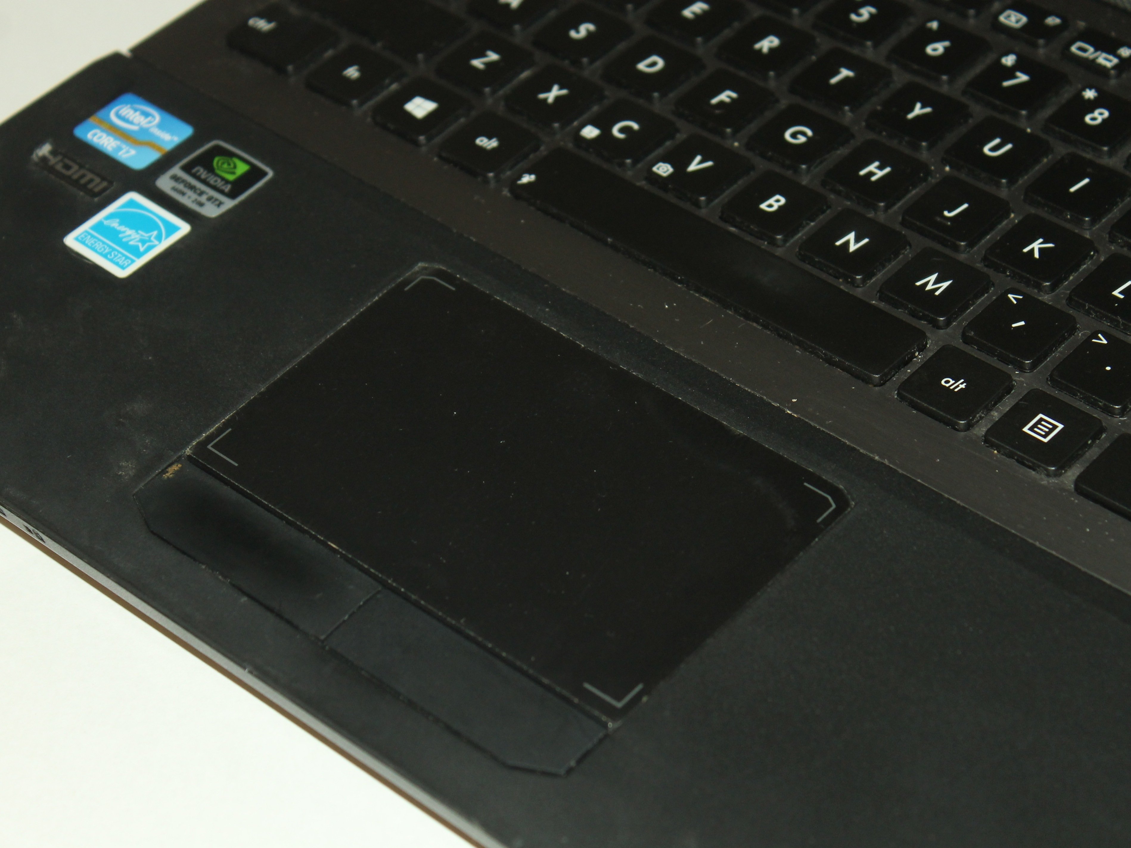 Asus G75VWBHI7N07 Trackpad Buttons Replacement iFixit Repair Guide