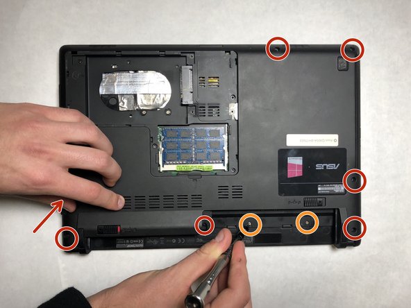 باز کردن 7 پیچ مشکی 8 میلیمتری