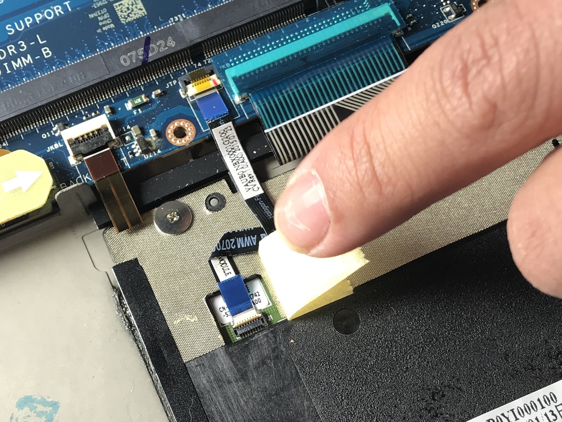 Dell XPS 15 9530 Touch Pad Replacement iFixit Repair Guide