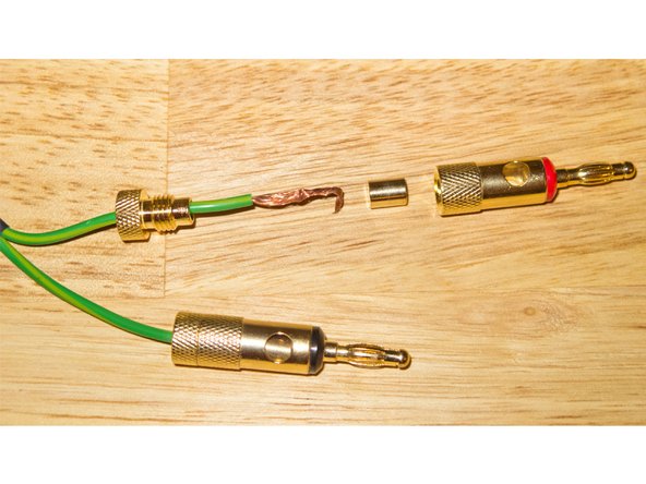 Image 1/1: If you like you can use banana plugs with the stripped cables (like seen in the image).