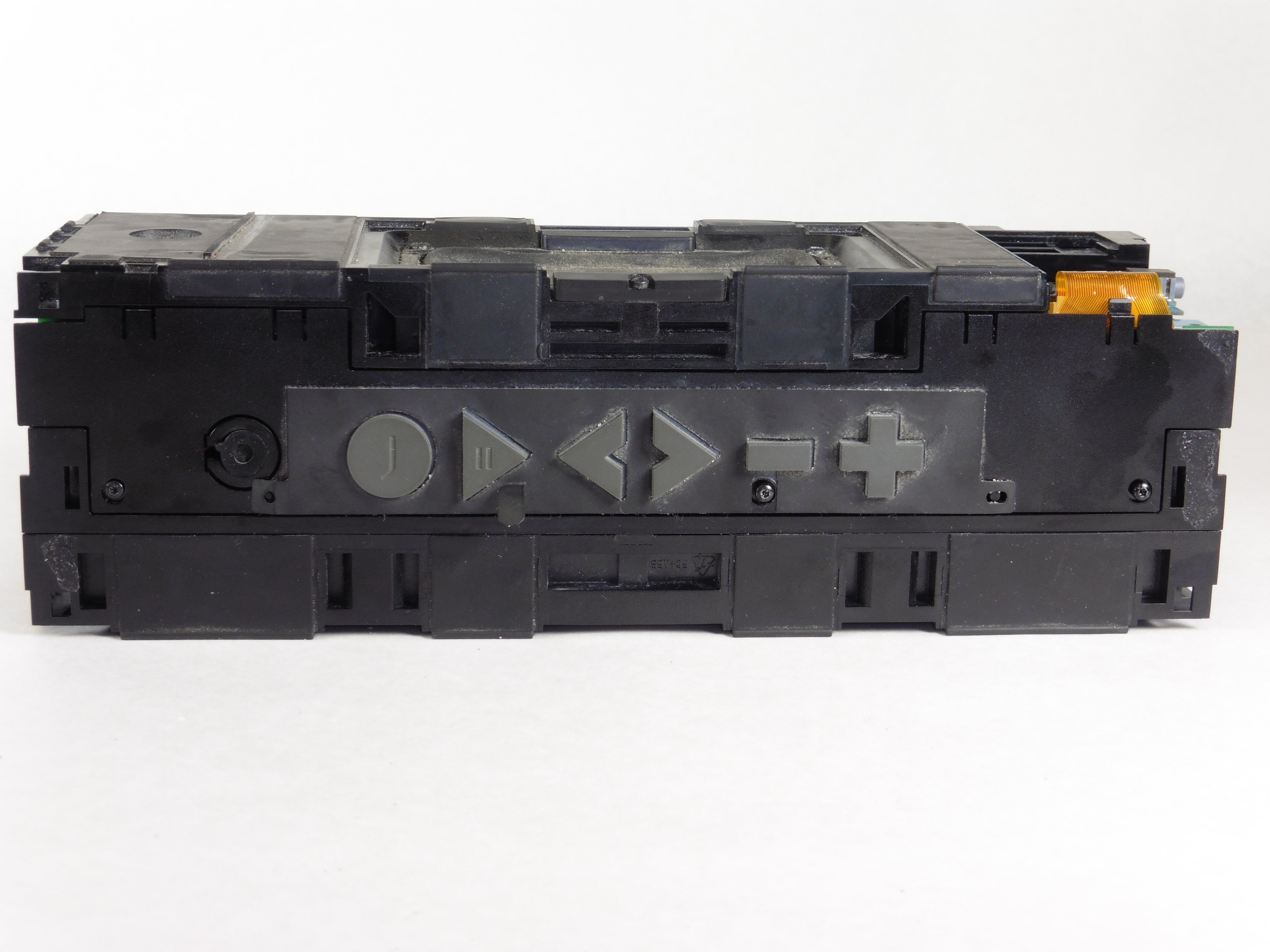 Jawbone Big Jambox Button Panel Replacement - iFixit Repair Guide