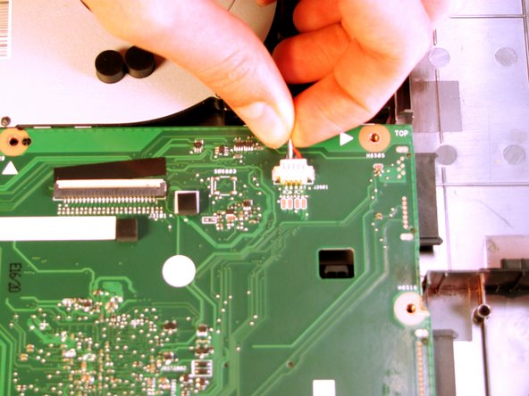 The wires are very fragile. Be sure to pull carefully so that they do not break!