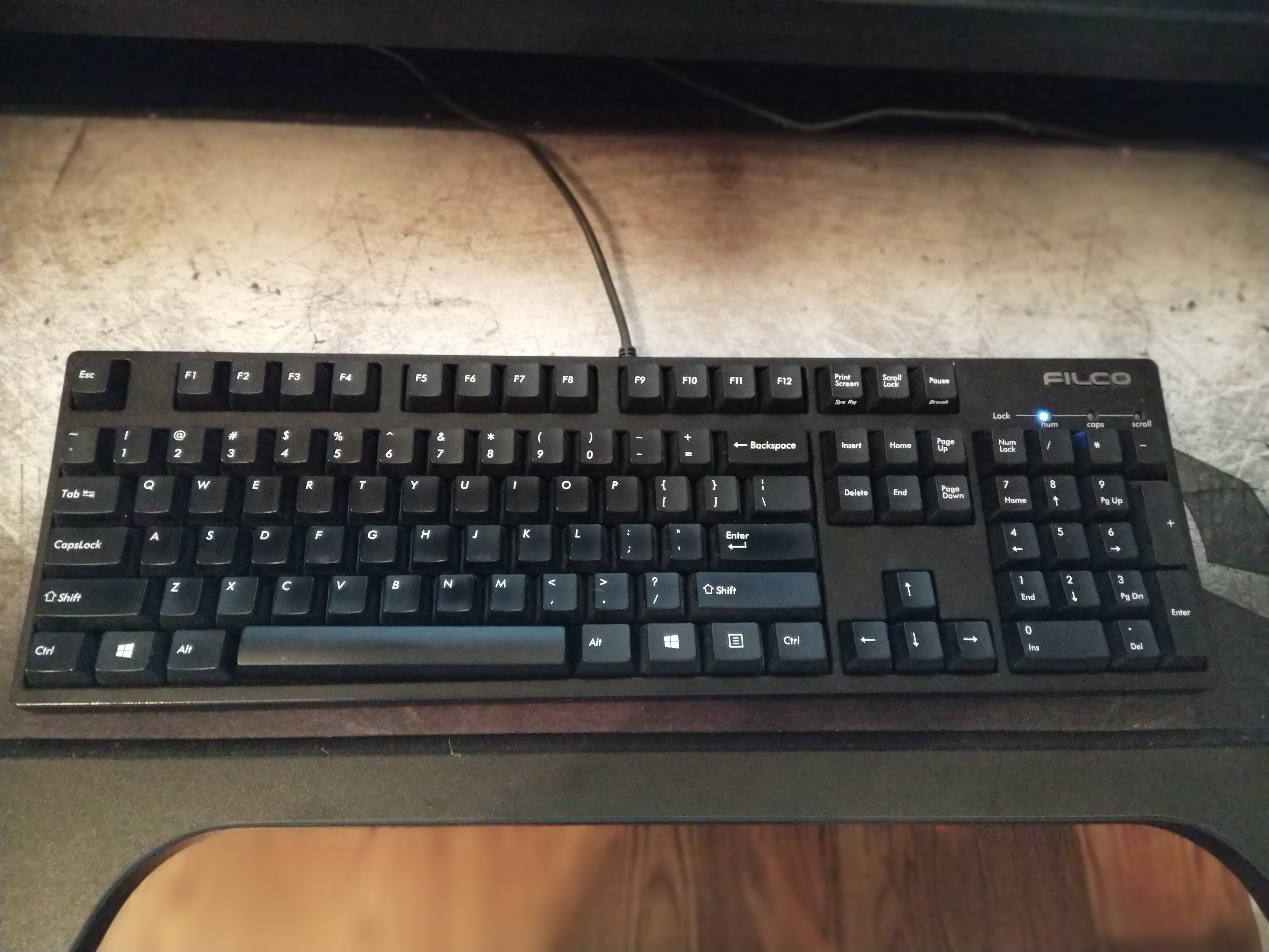 Filco Majestouch2 Key Stabilizer and Key Cap Replacement iFixit Repair Guide