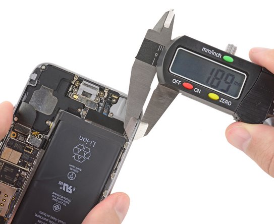 measuring the inside frame of the iPhone 6S