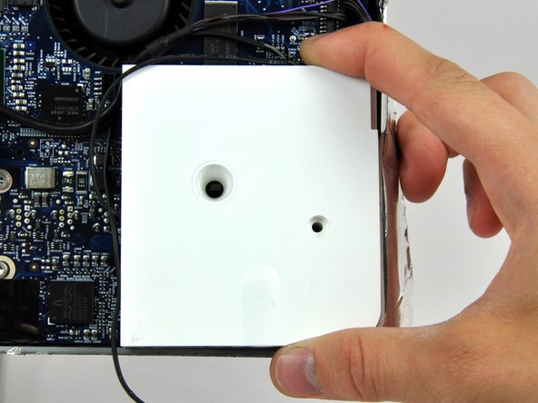 Image 2/2: Both speakers are still attached to the logic board.