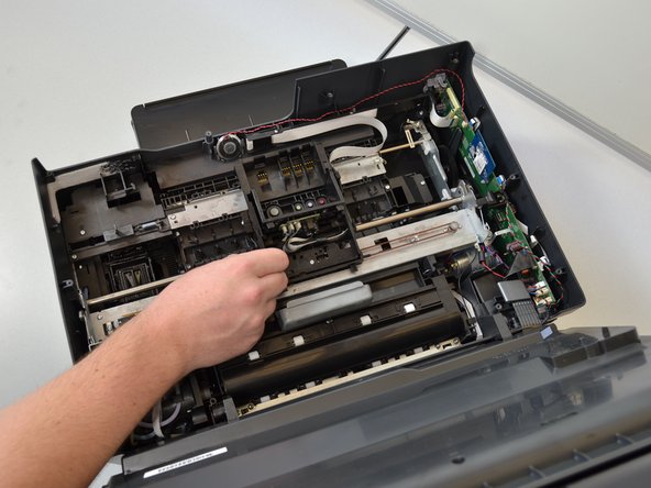 چرخاندن کابل سفید سمت چپ