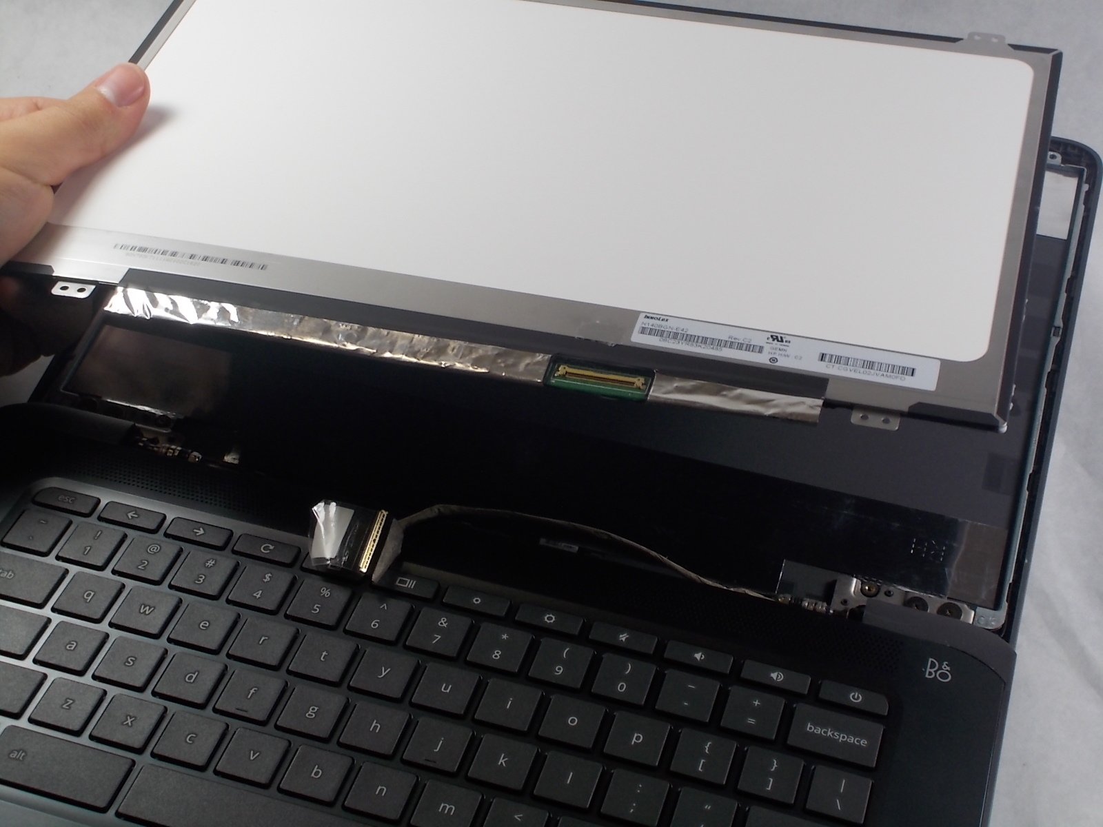 HP Chromebook 14ca061dx Display Replacement iFixit Repair Guide