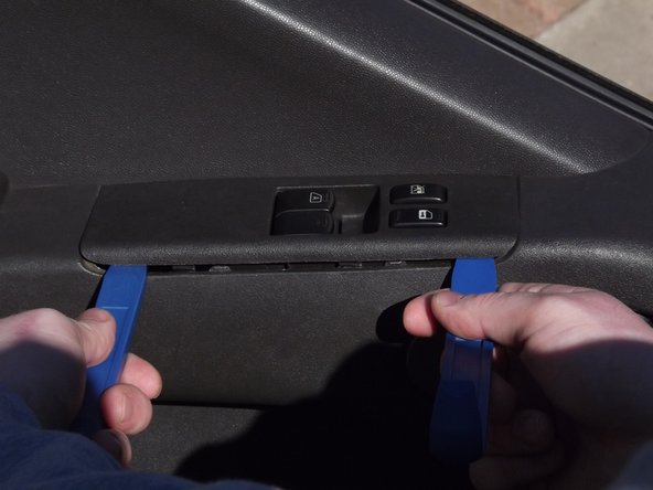 Nissan Frontier 2004-2015 Faulty Power Window Switch Fix (2004, 2005