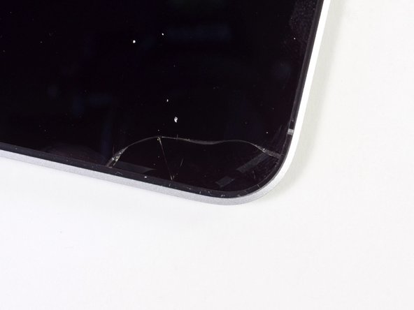 Image 2/3: We were as careful as we could possibly be, but the glass on the Retina display is just too fragile.