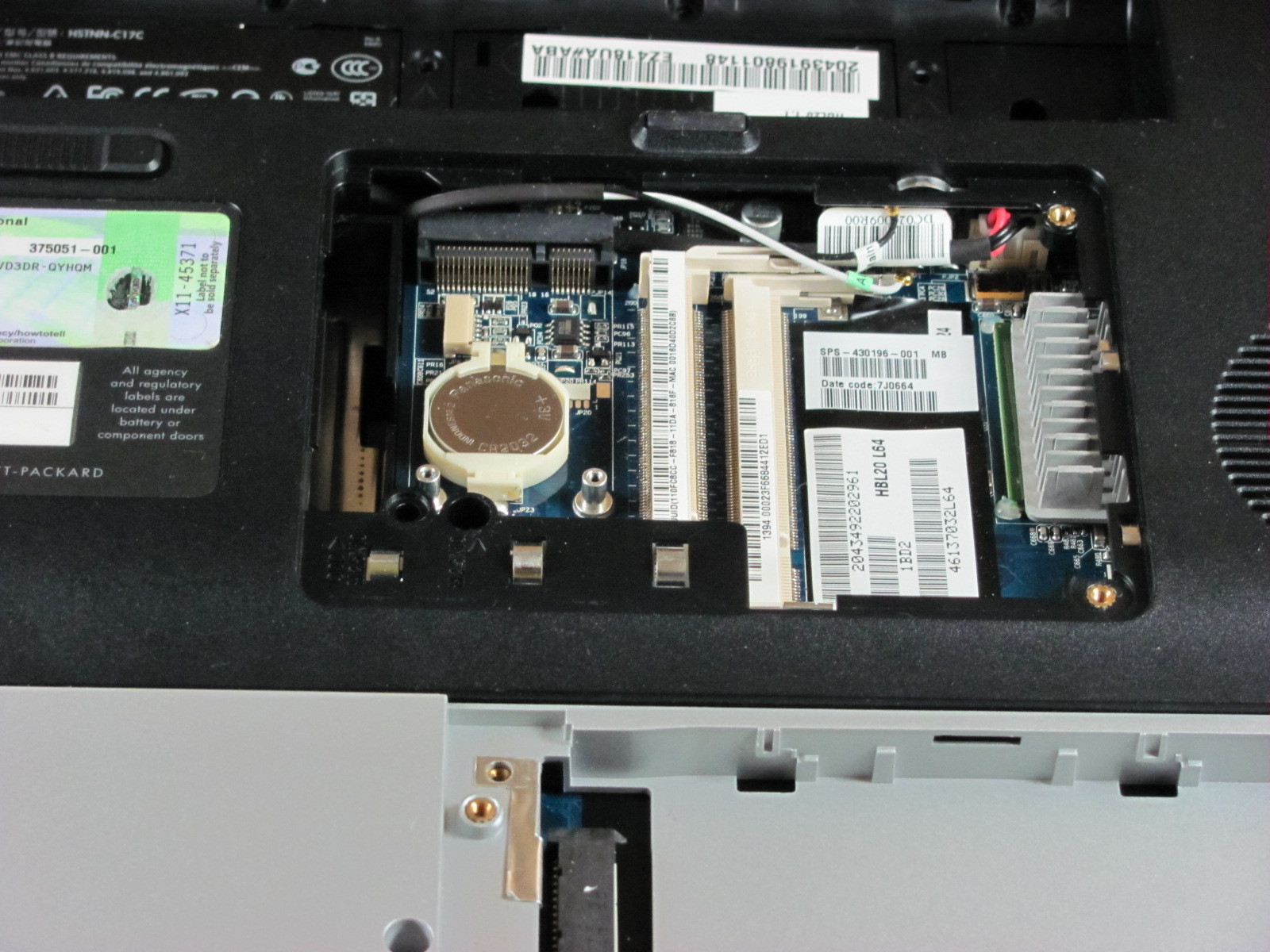 HP Pavilion dv5000 RTC Battery Replacement iFixit Repair Guide