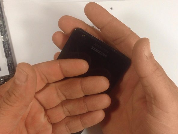 We will continue with disassembling LCD and Touch from the frame. Now preheat it before removing!