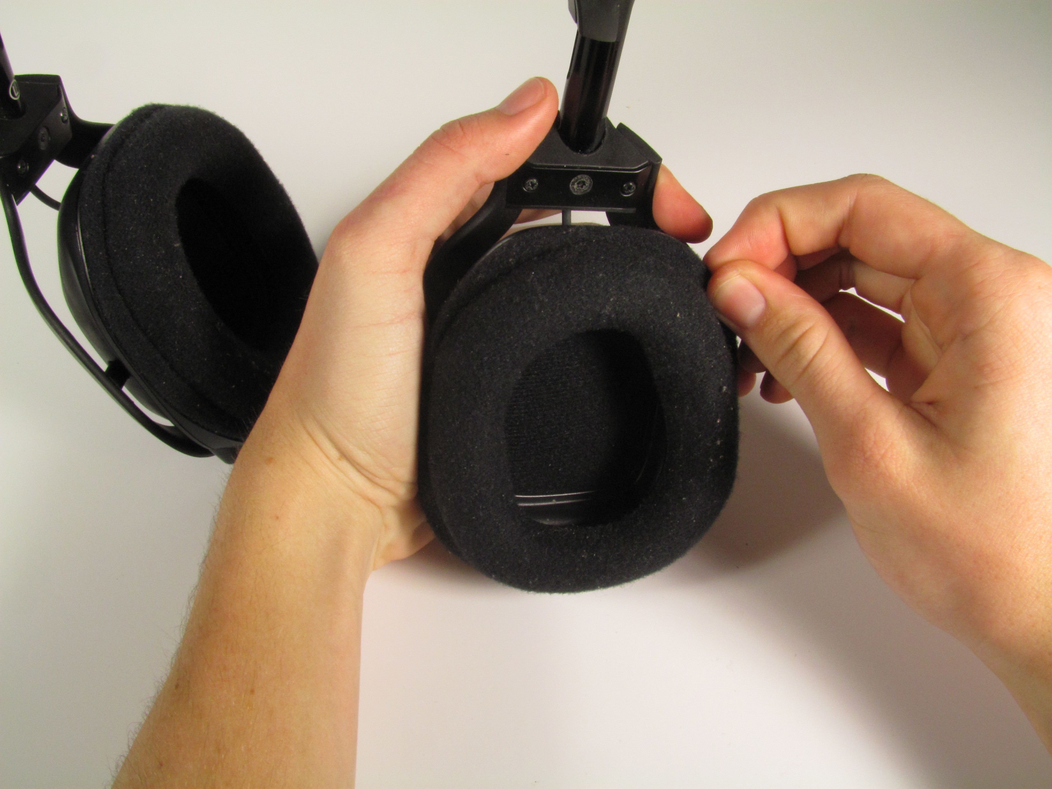 Astro A40 Gen2 Ear Pad Replacement - iFixit xbox one headset mic wiring diagram 