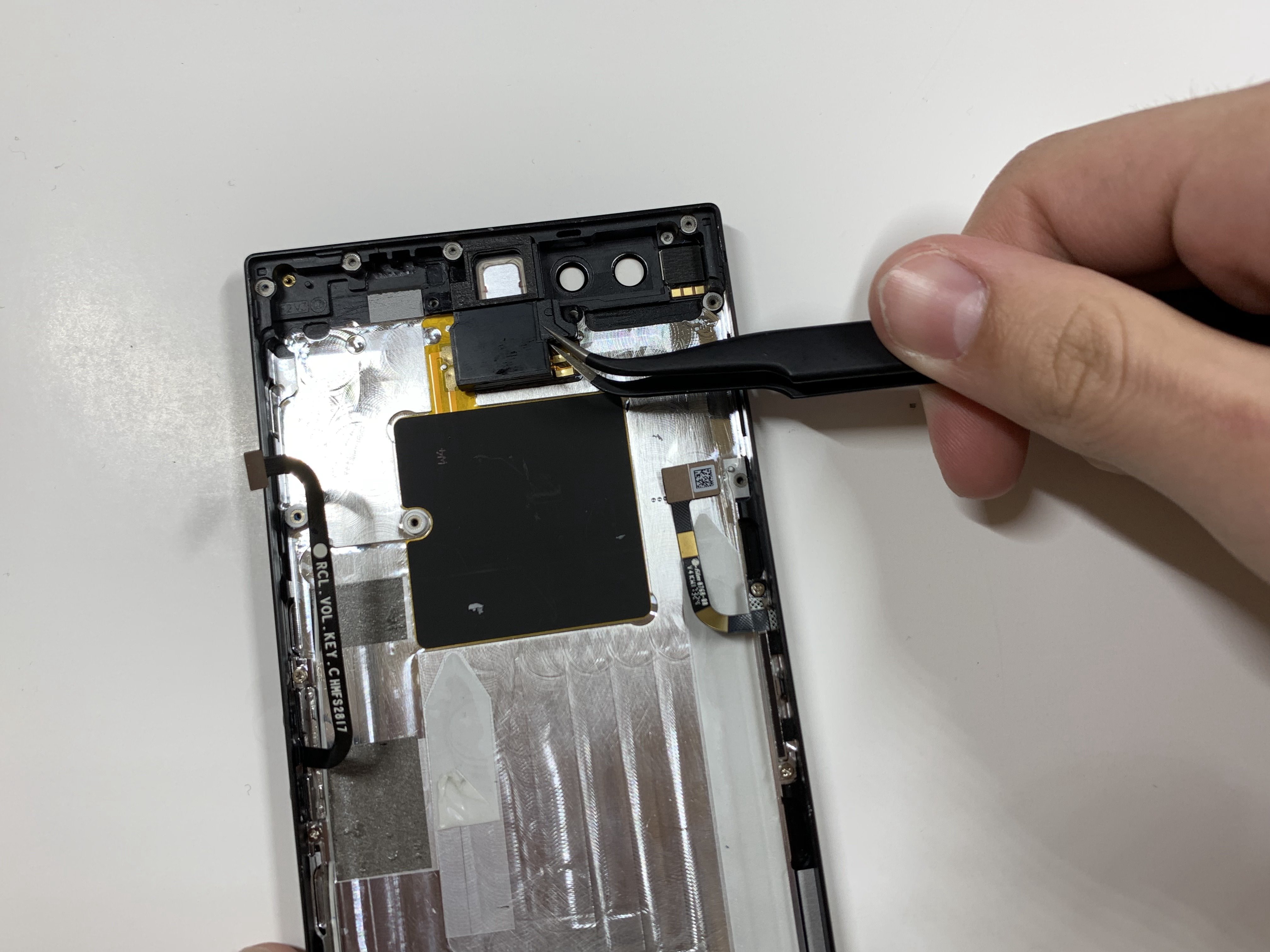 Razer Phone Earpiece Speaker Replacement iFixit Repair Guide
