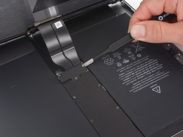 2.4 mm Phillips screw