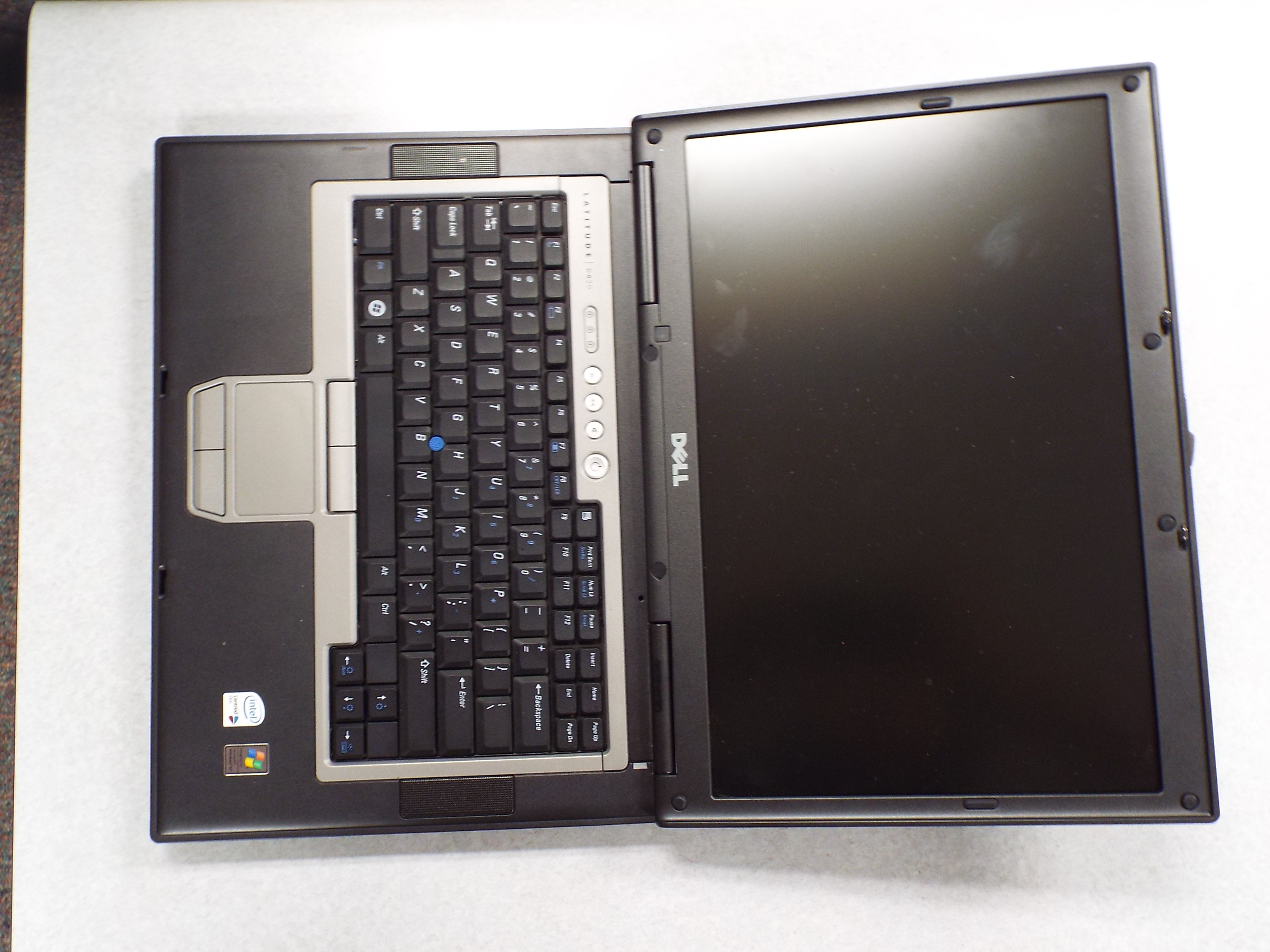 Dell Latitude D820 Service Manual