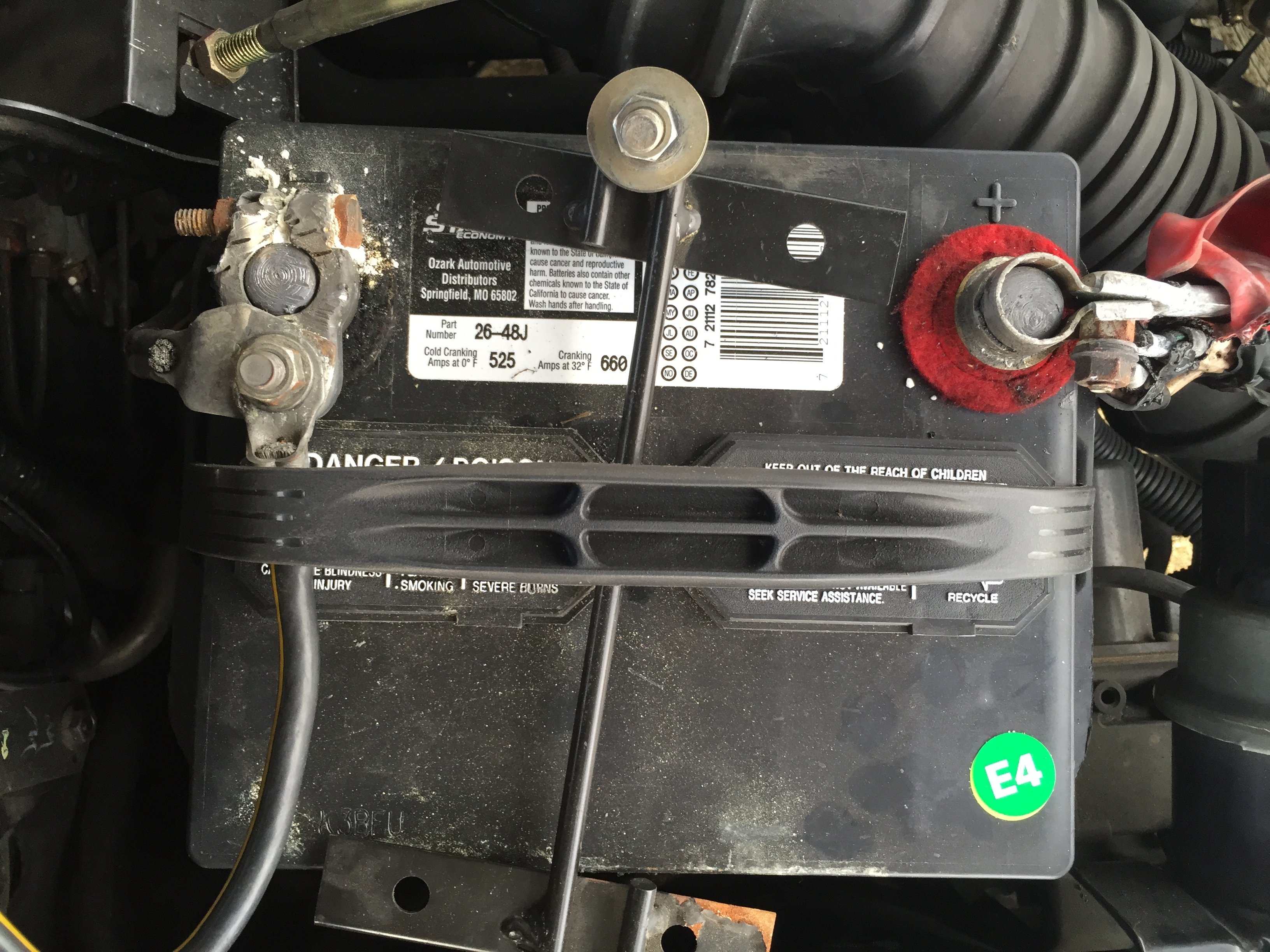 car amp battery terminal