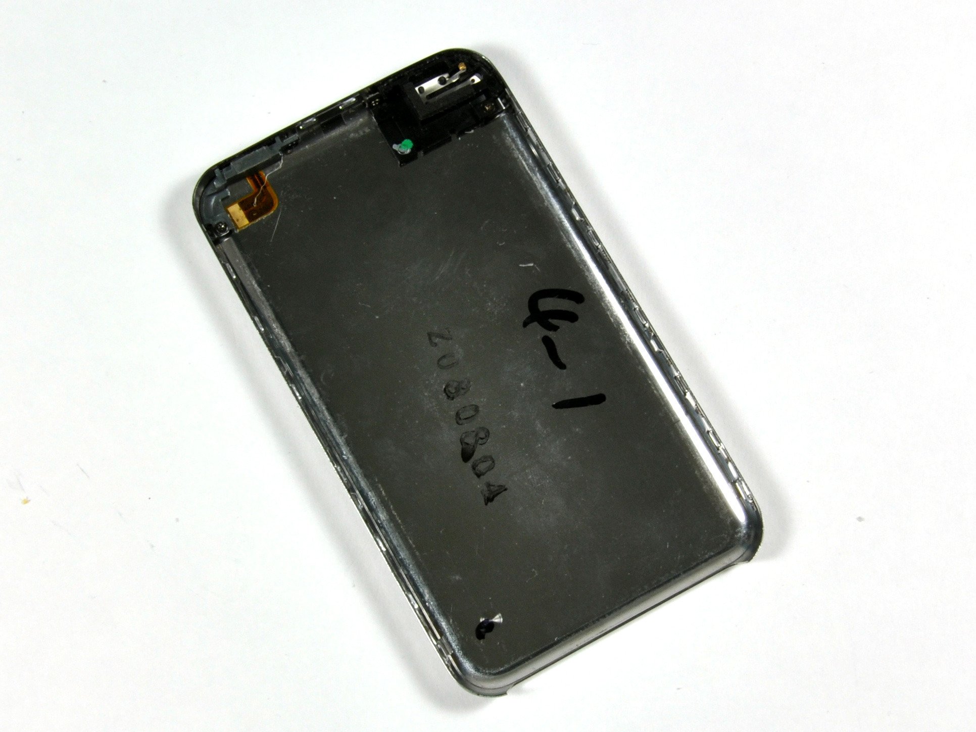 iPod Touch 1st Generation Back Panel Replacement iFixit Repair Guide