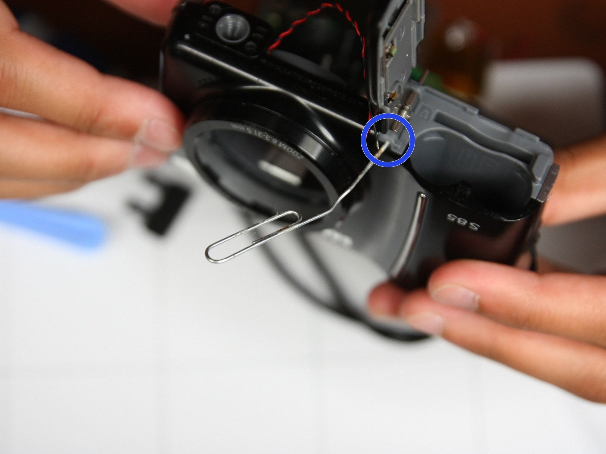 Samsung S85 Battery Door Replacement