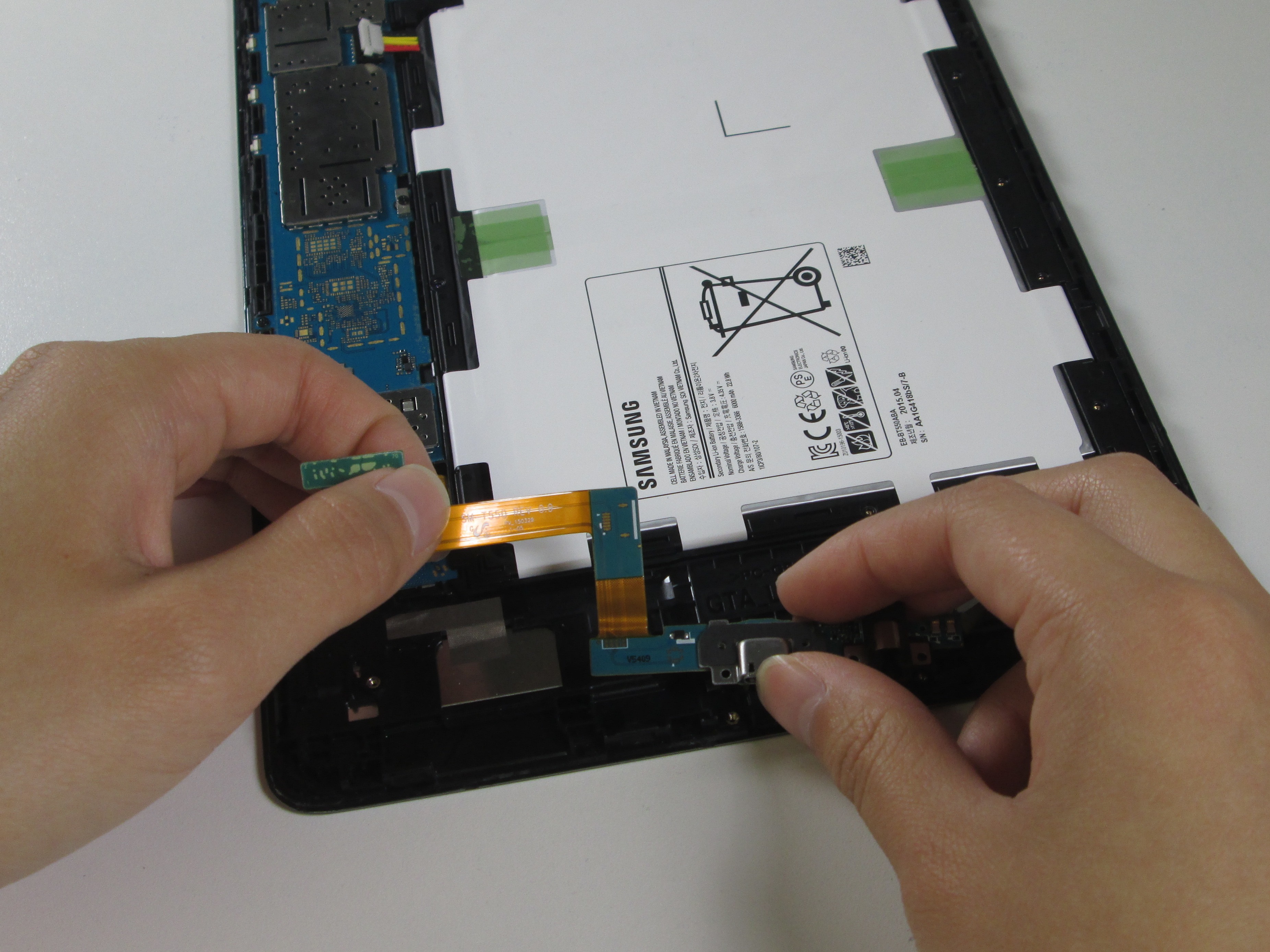 Samsung Galaxy Tab A 9.7 Charging Port Replacement iFixit Repair Guide