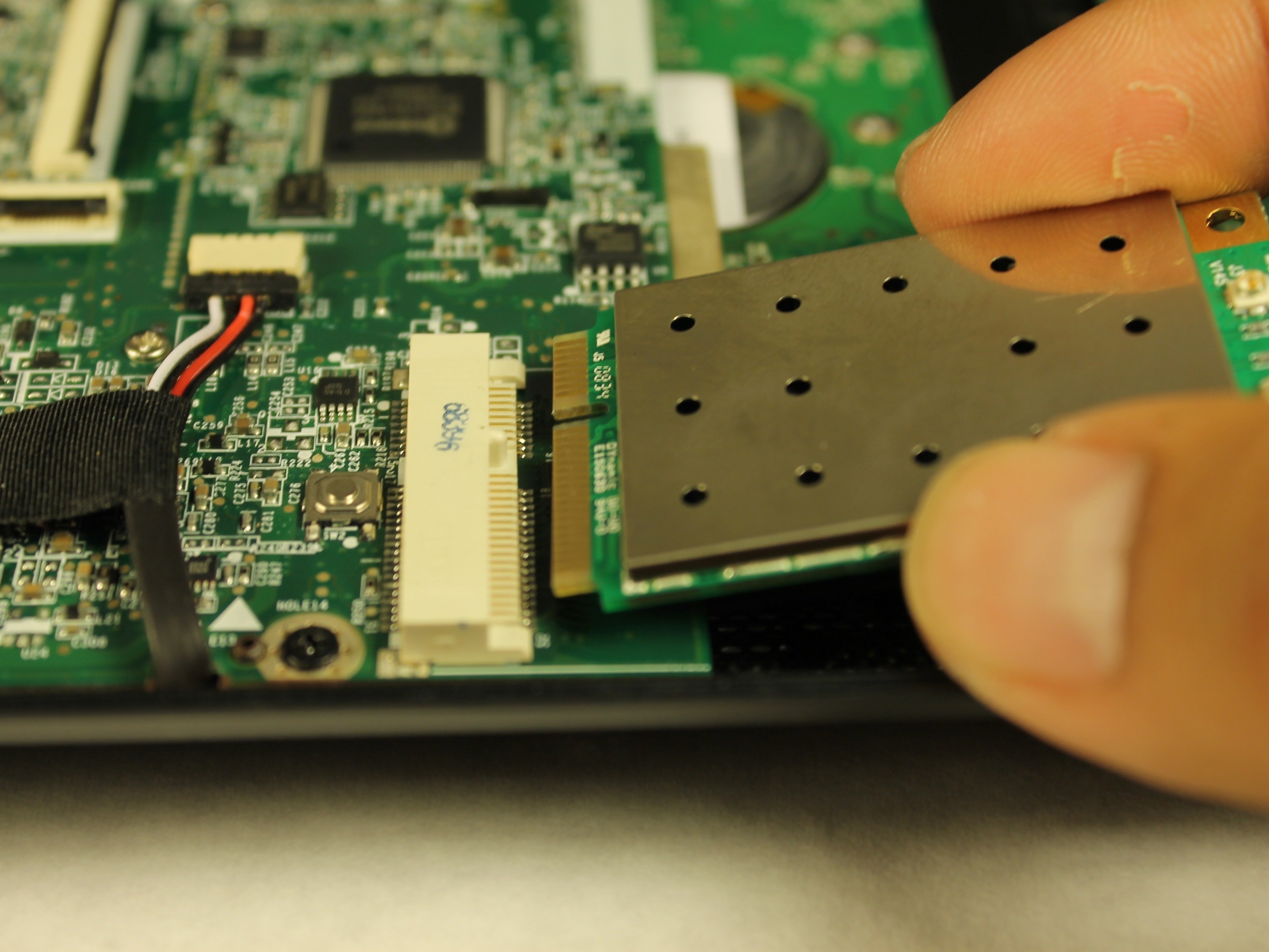 Acer Aspire One A1501570 Internal Wireless Card Replacement iFixit Repair Guide