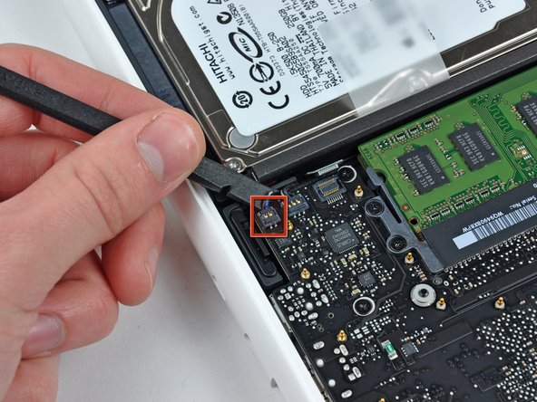 Image 1/2: These connectors are very delicate and easily broken.