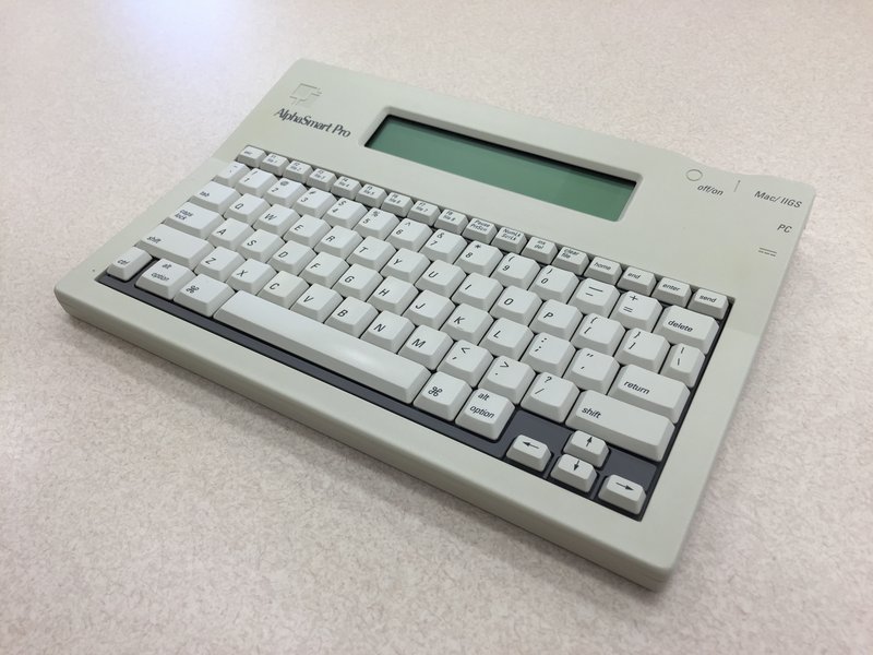 AlphaSmart Pro Repair iFixit