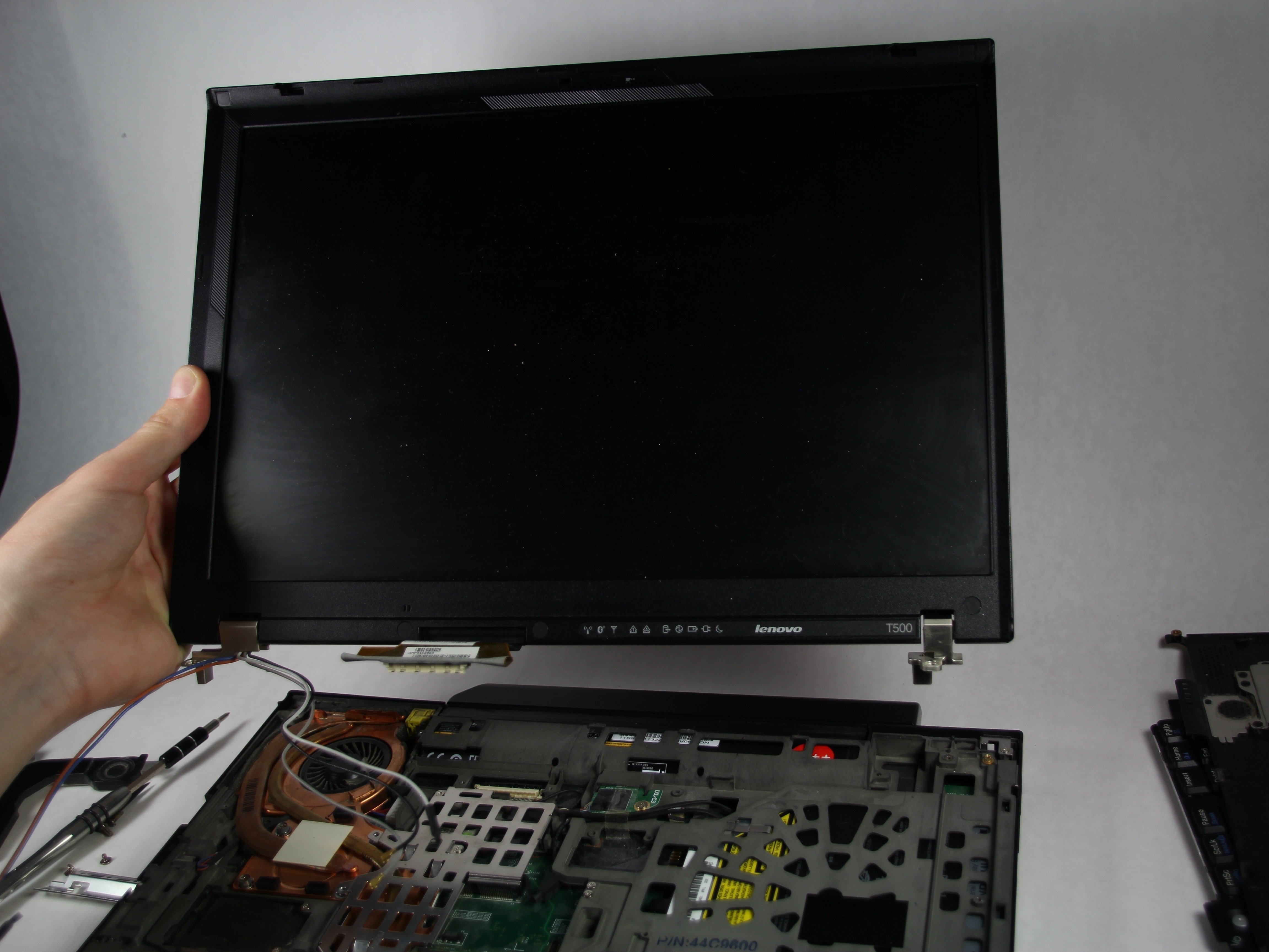 Lenovo ThinkPad T500 Screen Replacement iFixit Repair Guide