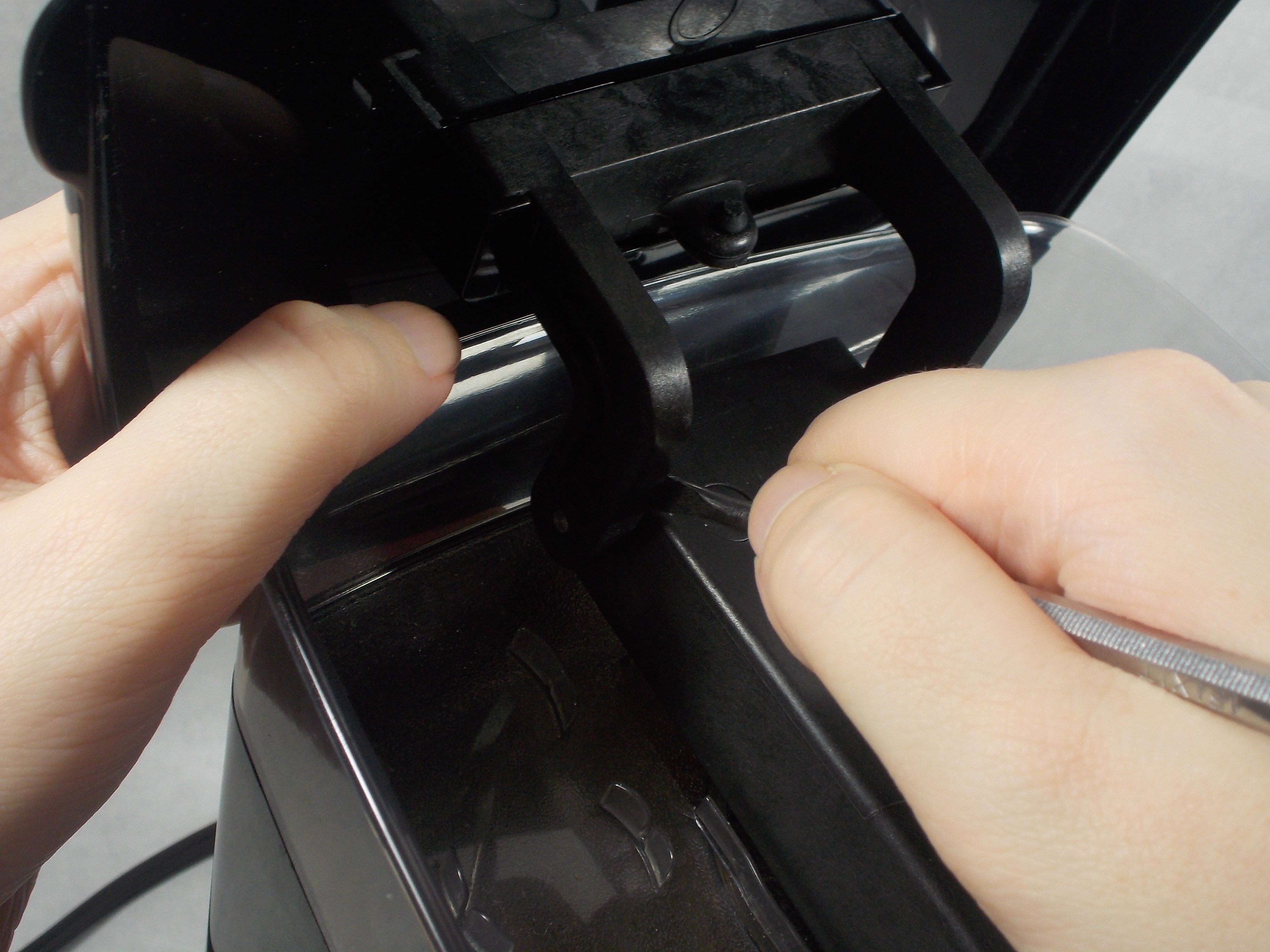 Keurig K10 MINI PLUS Cold Water Reserve Lid Replacement iFixit Repair Guide