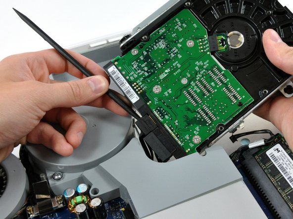 Removing the hard drive from the iMac G5