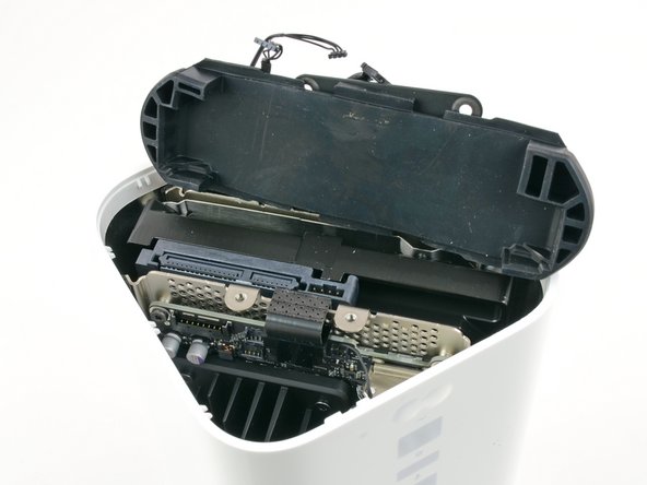 Alright, first thing's first: opening this enchilada. The procedure's the same, so I won't bore you like last time.