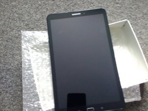 my samsung tablet screen is black