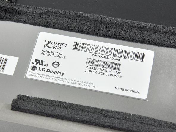 Image 2/2: The LED display is manufactured by LG and is denoted by its model number LM215WF3.