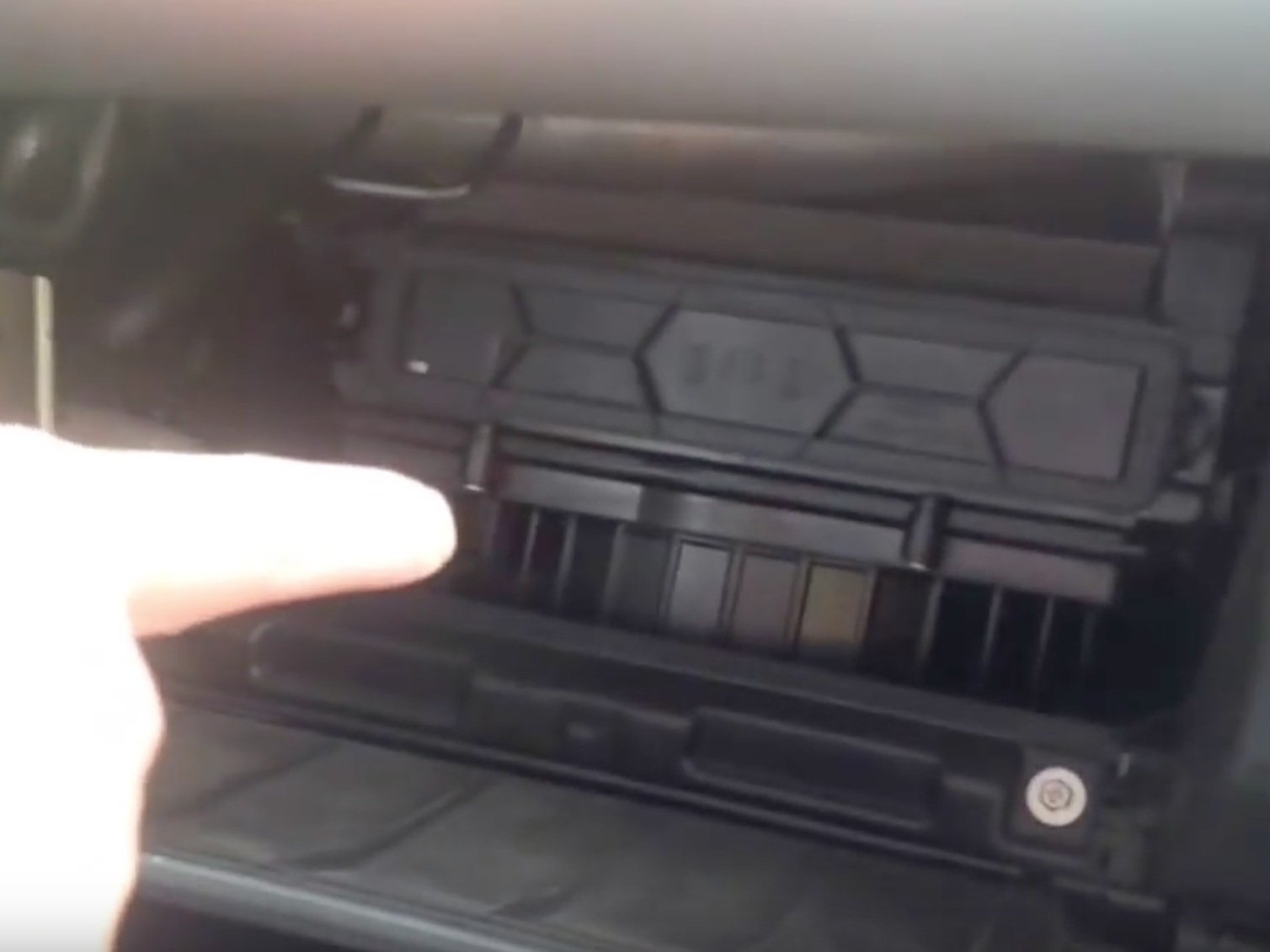 2008-2012 Honda Accord Cabin Air Filter Replacement (2008, 2009, 2010 ...