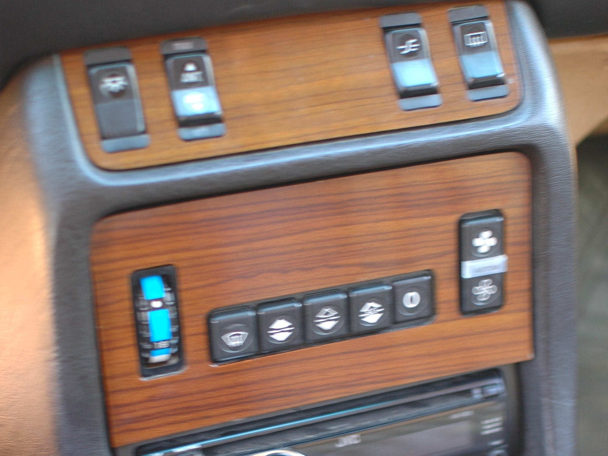 Mercedes W123 Climate Control Unit v2 Replacement iFixit Repair Guide