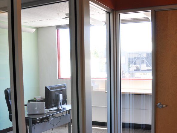 Image 2/3: iFixit is a great place to work. We have an incredible working environment, a world-class team, and a vision to change the world. Our team loves having fun together. Developers have private offices, we have regular barbecues, and we're based in [http://www.flickr.com/places/United+States/California/San+Luis+Obispo|San Luis Obispo], one of the most amazing places in the world.